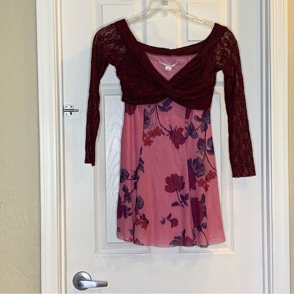 Urban Outfitters Kimchi Blue Sydney Off-The-Shoulder Mini Dress Size Medium - Picture 10 of 11